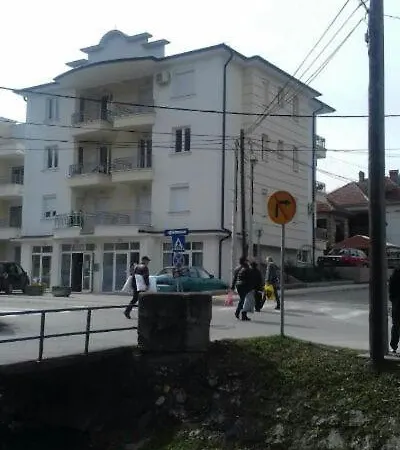 Apartament Marta I Marija *